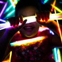 Load image into Gallery viewer, 100 Glow Stick Bracelets Glow Sticks Supreme Black Fox 
