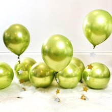 Load image into Gallery viewer, 25 Light Green Chrome Balloons Balloons Supreme Black Fox 
